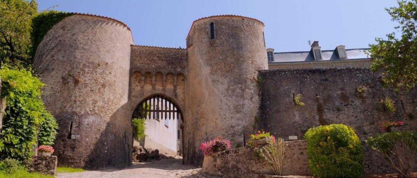 Number 22 - Le Dorat - Apartment 3 With Garden & Free Parking 외부 사진